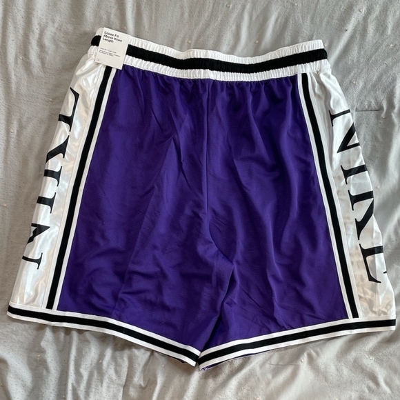 Nike loose fit above the knee fit basketball shorts w/ pockets purple size XL - Picture 3 of 6